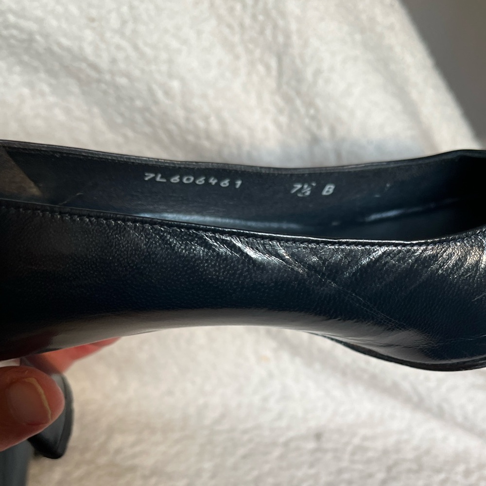 Stuart Weitzman Navy Heels with Bronze Block Accent - Picture 13 of 15